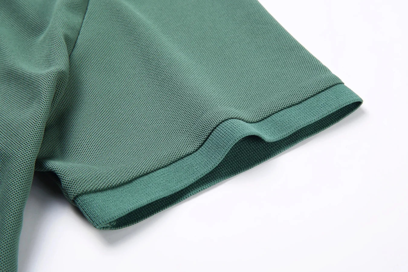 Men’s Elegant Polo Shirt – Excellent Quality